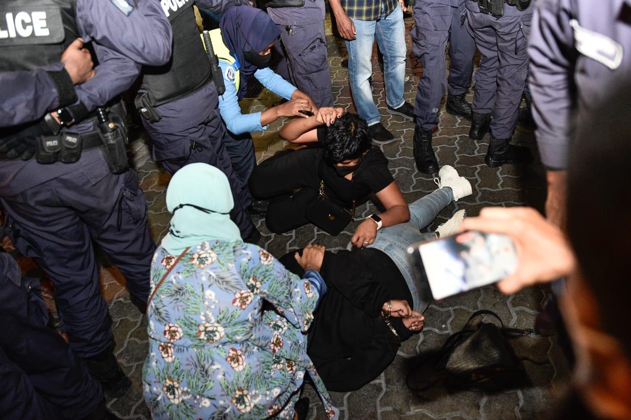 ފުލުހުން އަނިޔާކުރި ކަމަށް ބުނާ މައްސަލަ ބަލާނަން - ފުލުހުން
