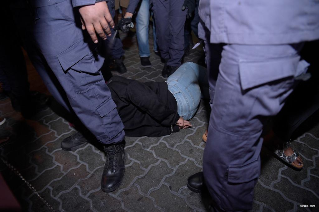 ފުލުހުން ނޫސްވެރިންނަށް ހުރަސް އަޅާފައިވާތީ މީޑިއާ ކައުންސިލުން އެކަން ކުއްވެރިކޮށްފި