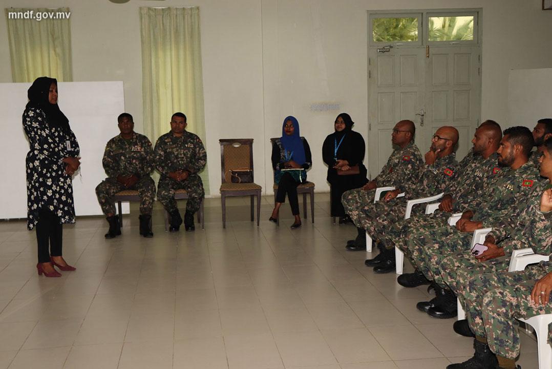 ސިފައިންނަށް ޖިންސީ ފުރައްސާރައާ ގުޅޭ އެވެއަރނެސް ސެޝަނެއް ކުރިއަށް ގެންގޮސްފި