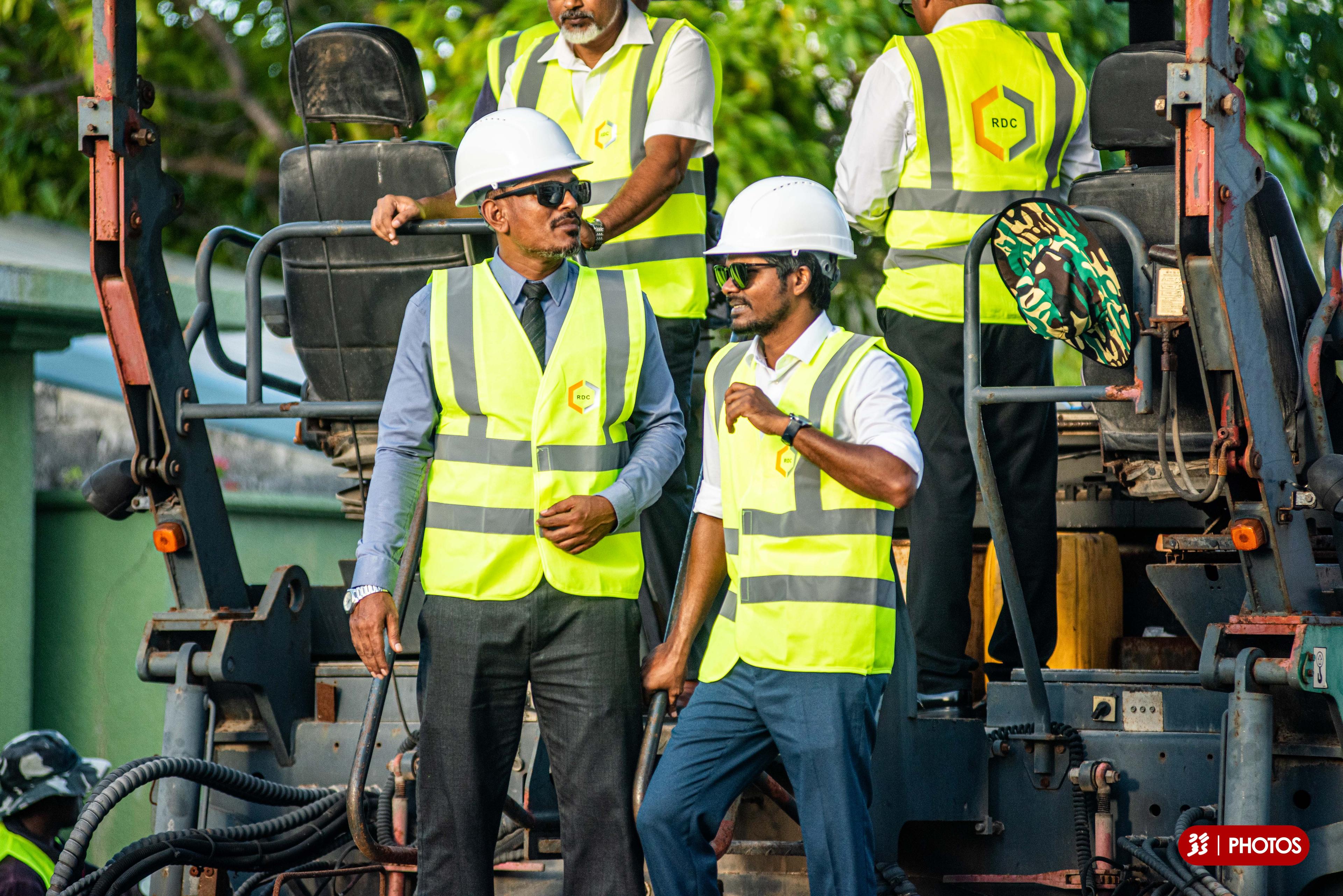 ތިނަދޫ މަގުތަކަކީ އަމާން ތަނަކަށް ހެދުމުގެ މަަސައްކަތް ކައުންސިލުން ދަނީ ކުރަމުން - ތިނަދޫ ރައީސް