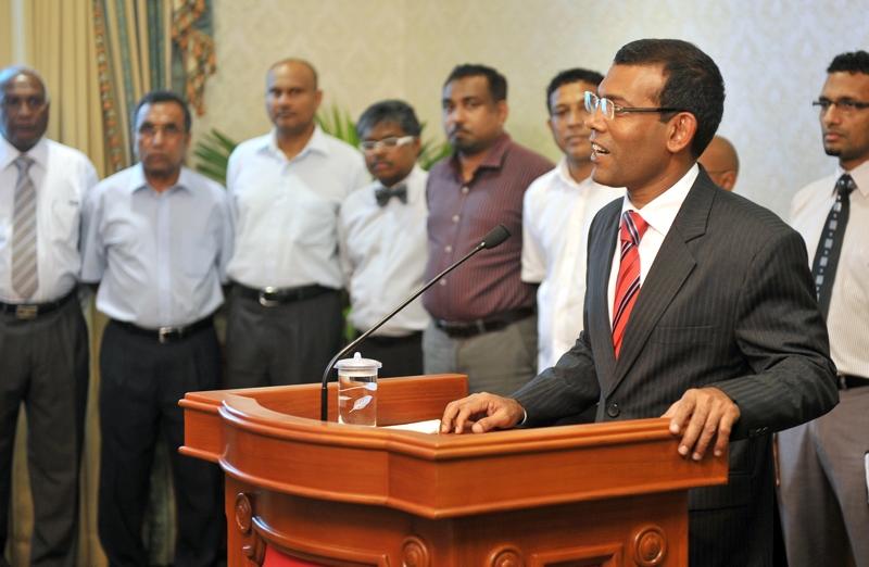 ރައީސް ކަމުގެ މަގާމުން ރައީސް ނަޝީދު އިސްތިއުފާ ދެއްވެވި ދެ ސިޓީފުޅު