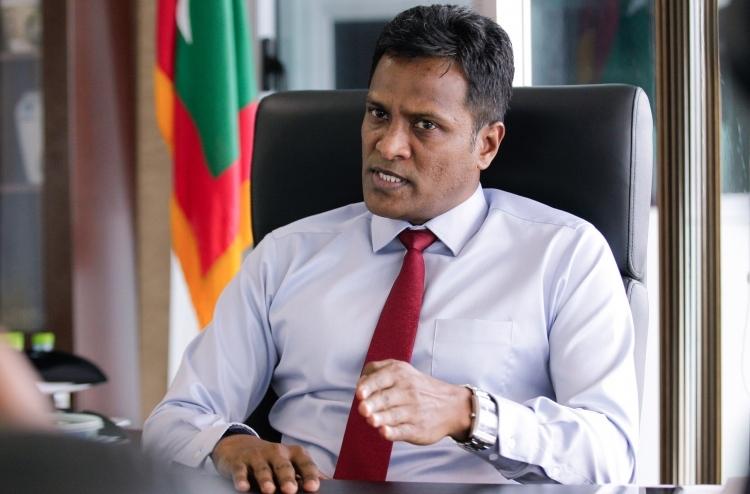 އުމަރު ނަސީރު ކެންޑިޑެސީ ހުށަހަޅުއްވައިފި