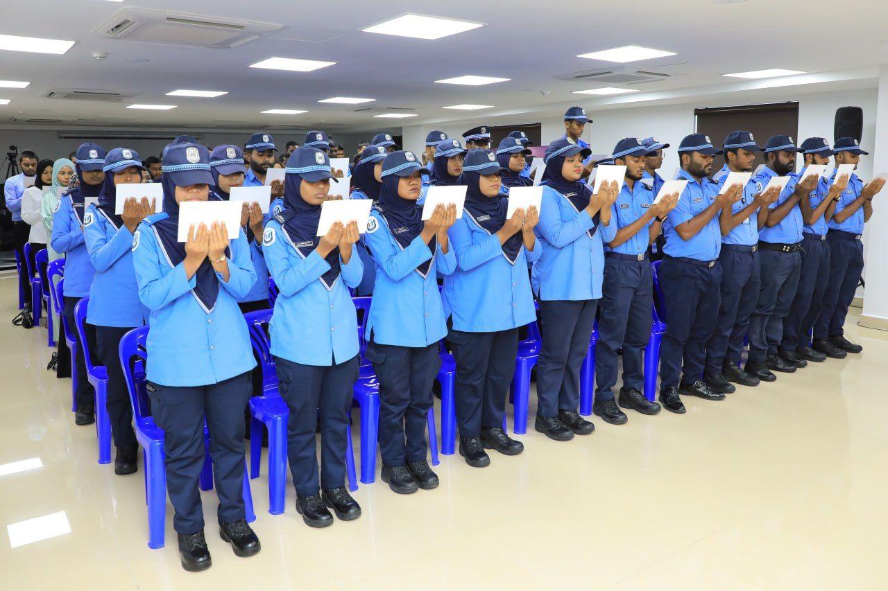 ފުލުހުންގެ ހިދުމަތާއި އަލަށް ގުޅުނު ފުލުހުން ހުވާކުރުމުގެ ރަސްމިއްޔާތު ބާއްވައިފި