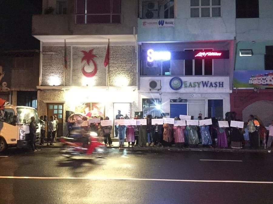 ޕީޕީއެމް އޮފީސް ހުސްކުރަން އަންގައިފި