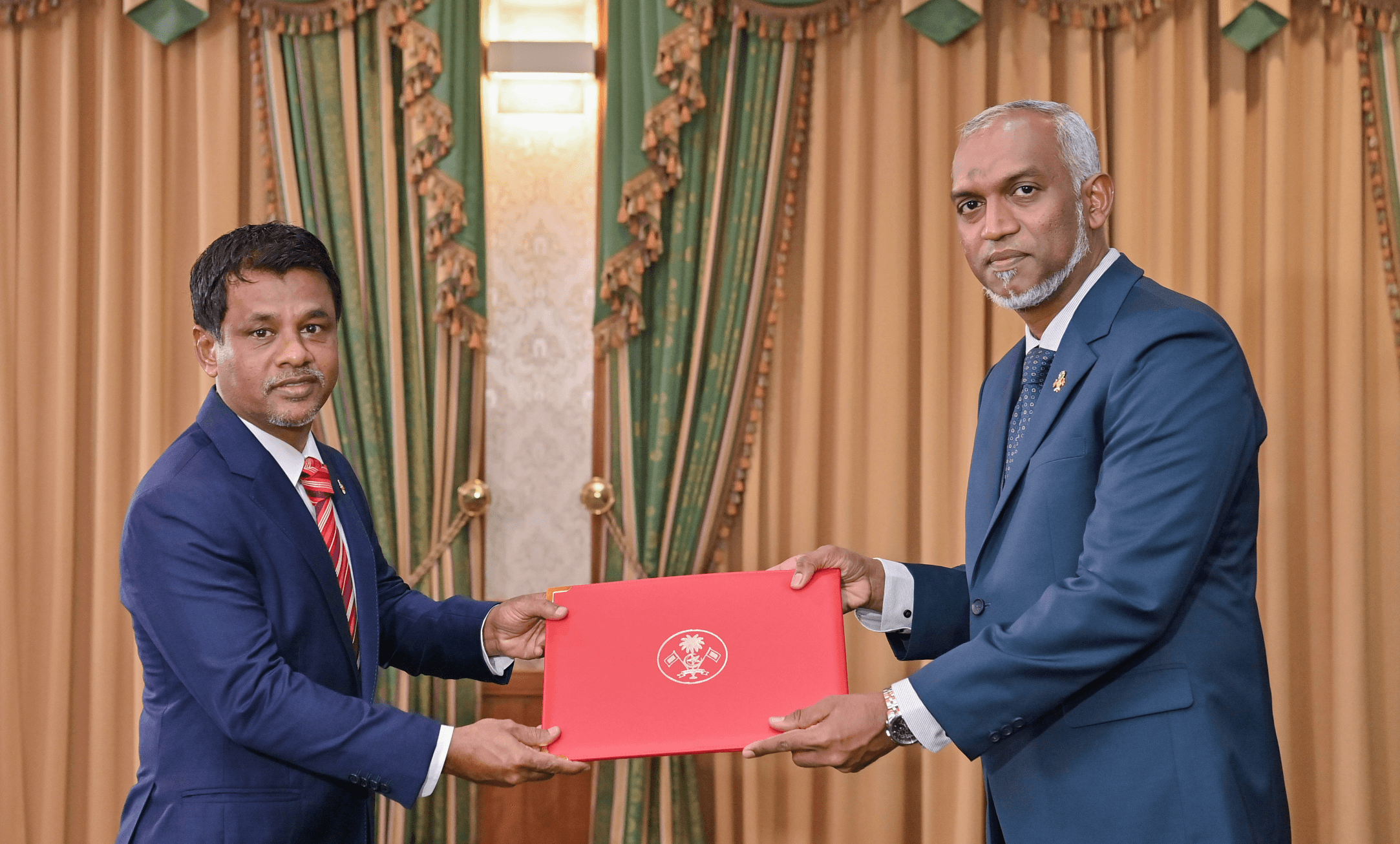 ކުރީގެ ހެލްތު މިނިސްޓަރު ނާޡިމްވެސް ރައީސް އޮފީހުގެ މަގާމަކަށް!
