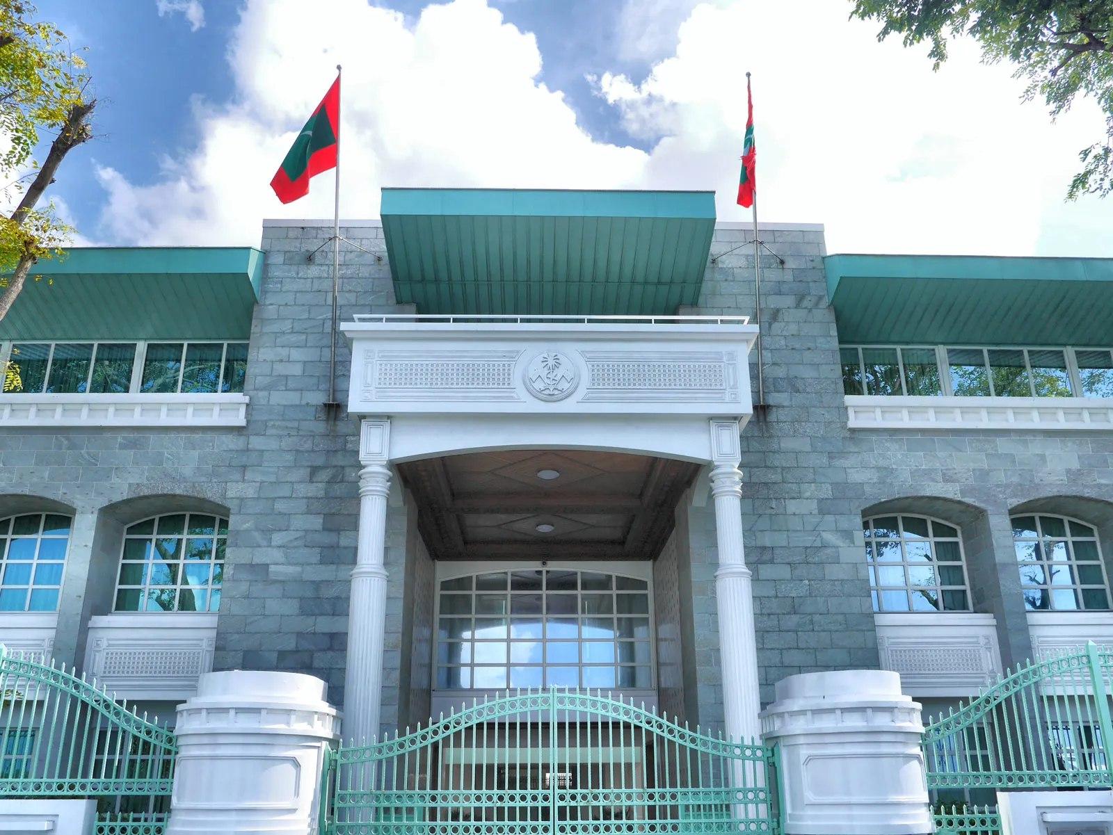 ތިމާވެށްޓަށް ގެއްލުންދޭ ސިންގަލް-ޔޫސް ޕްލާސްޓިކުގެ ބާވަތްތަކުގެ ލިސްޓު ރައީސް، އަލުން ކަނޑައަޅުއްވައިފި