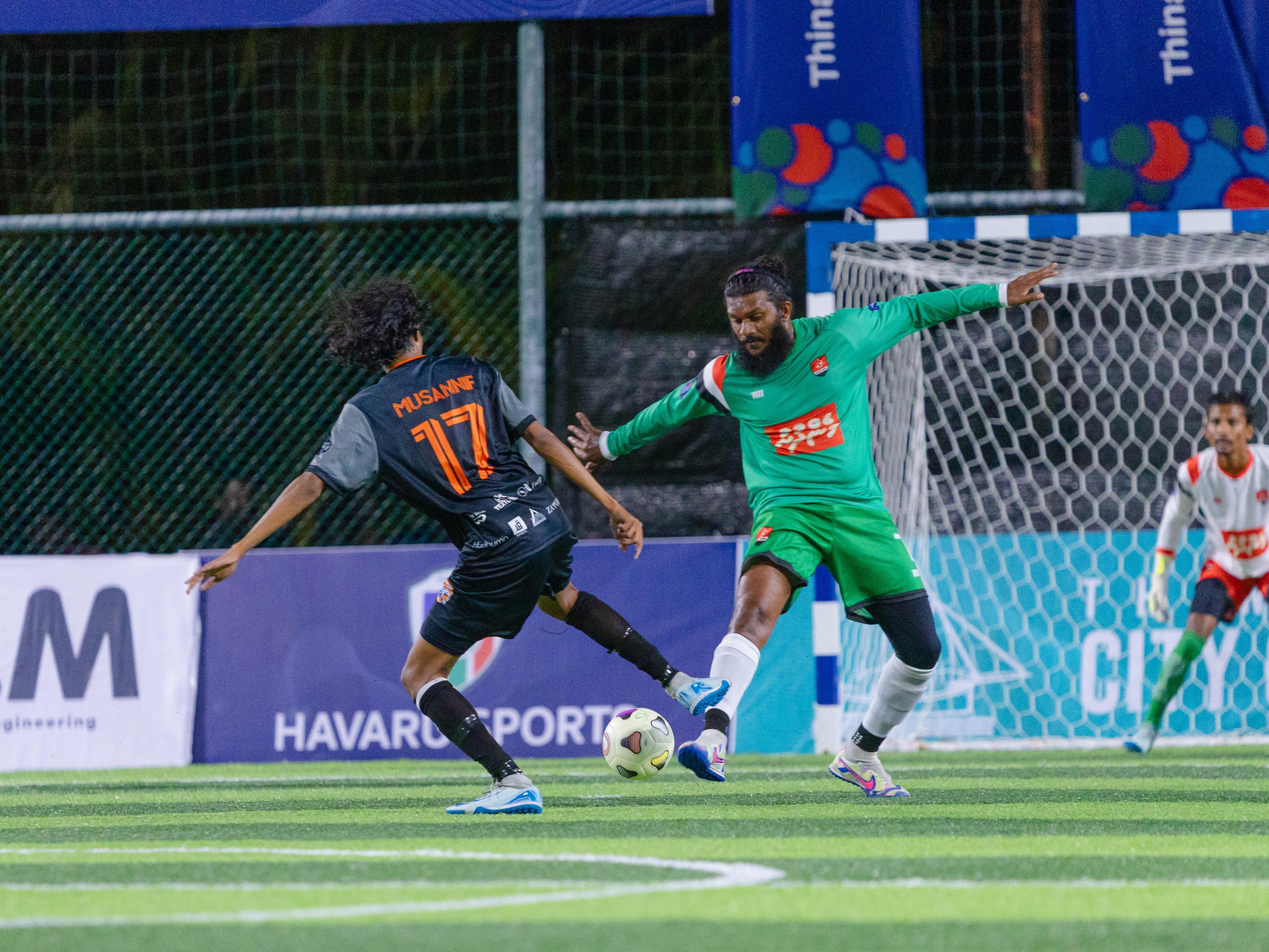ވާދަވެރި ކުޅުމަކަށްފަހު ފޮކްސެސް ބަލިކޮށް މަޑަވެލިން މުބާރާތް ފެށީ މޮޅަކާއެކު