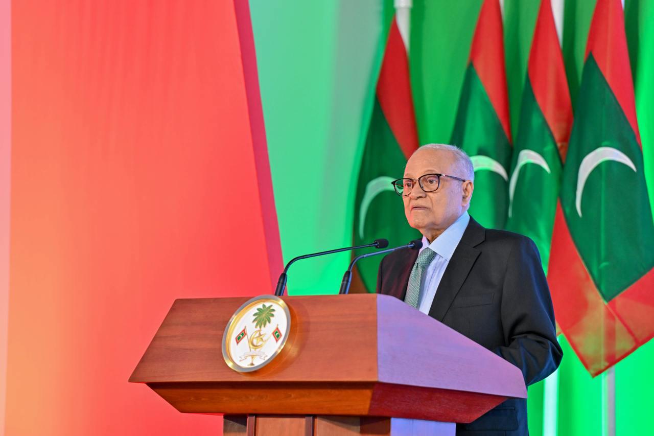 ކުއްލި ނުރައްކަލުގެ ހާލަތަށް ދިވެހިން އަބަދުވެސް ތިބެންވާނީ ހޭލާ - މައުމޫން