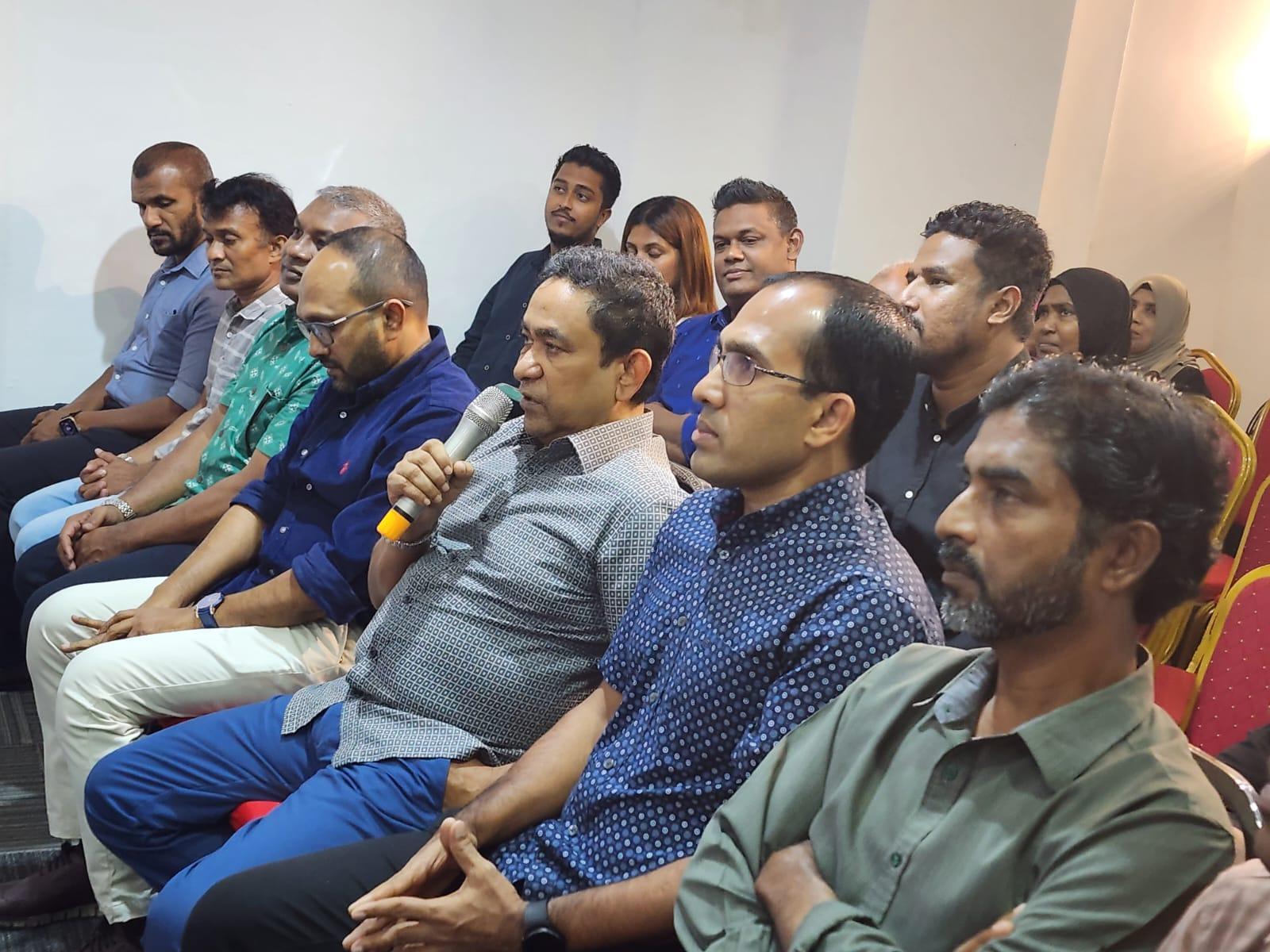 ޕީއެންއެފް އުފައްދަން ހުށައެޅި 1300އަށްވުރެ ގިނަ ފޯމު ޞައްޙައެއް ނޫން - އީސީ