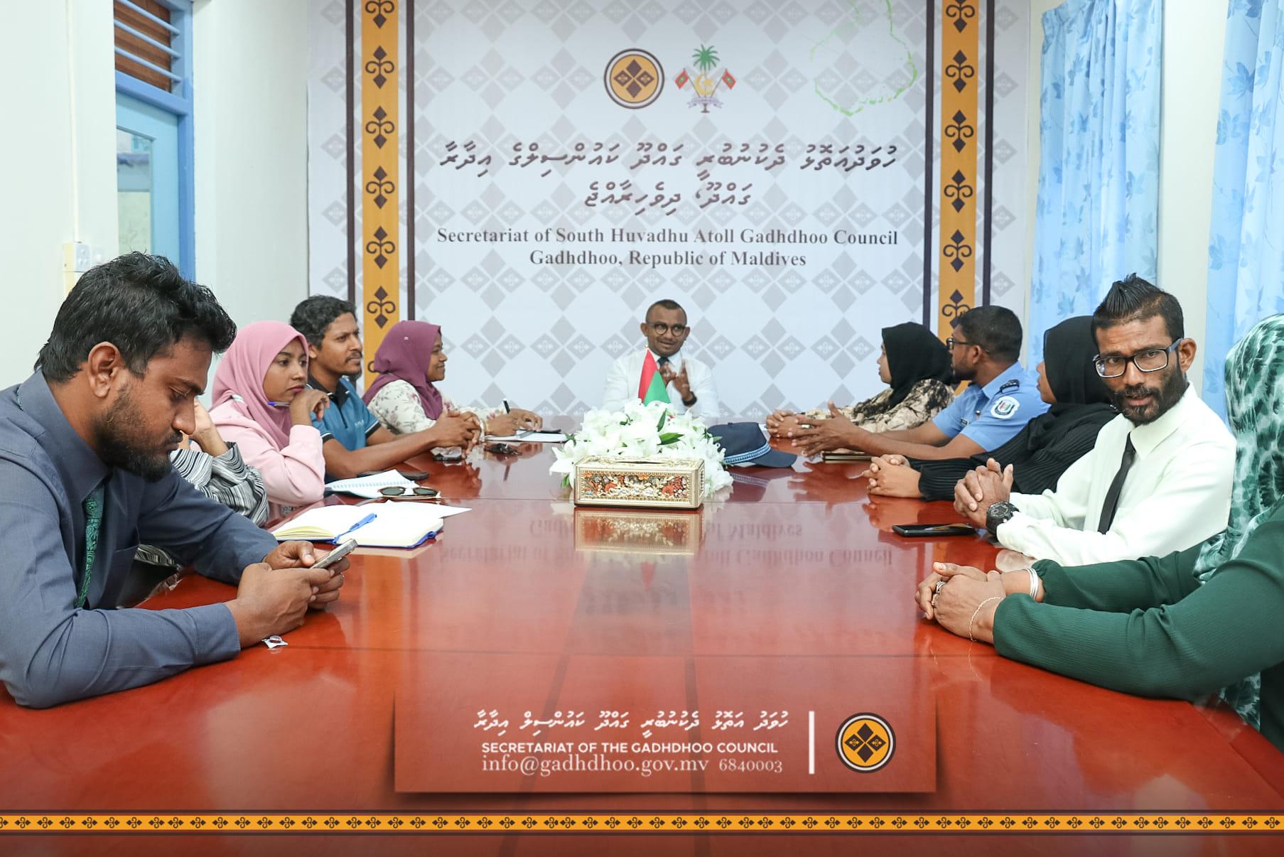 ގަވާޢިދާއި ޚިލާފަށް މަސައްކަތްކުރާ ބިދޭސީން 30 ދުވަސްތެރޭ ރަށުން ފޭބުމަށް ގައްދޫ ކައުންސިލުން އަންގައިފި