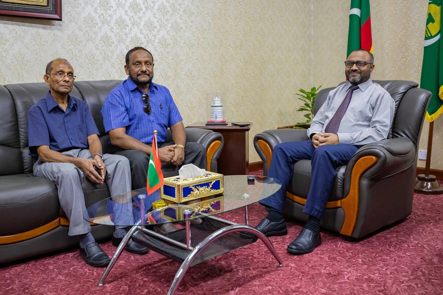 ޞަފާ ގުރޫޕުން އަހަރަކު އެއް ޙާފިޒަކު ހިލޭ ޢުމްރާއަށް ގެންގޮސްދެނީ