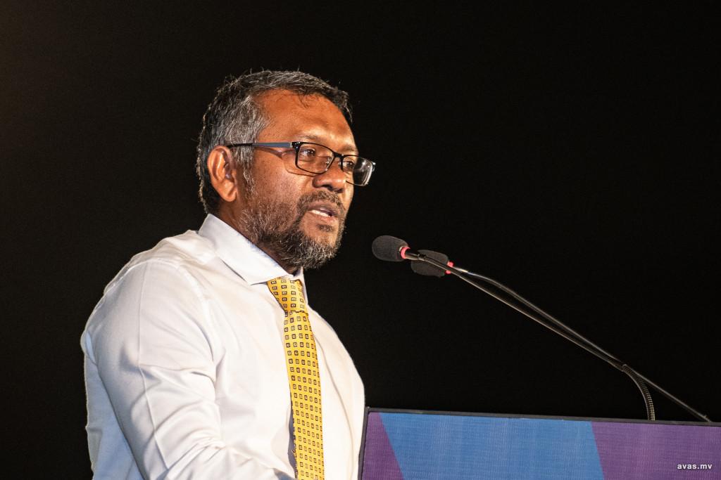 ލޭނު މަސްވެރިކަމަށް ހުއްދަ ދޭން ނިންމި ނިންމުން އަނބުރާ ގެންދިޔުމަށް ގޮވާލައްވައިފި