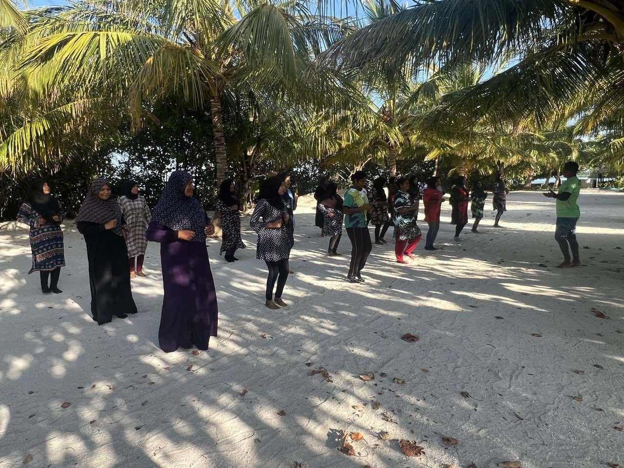 އެމްއެންޑީއެފުންނ ލ.މުންޑޫ ކަނބަލުންނަށް މޫދު ކަސްރަތު ޕްރޮގްރާމެއް ފަށައިފި