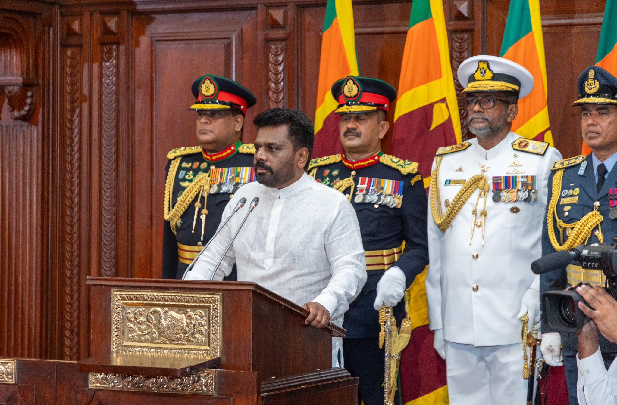 Anura Kumara Dissanayake Sworn In as Sri Lanka's New President