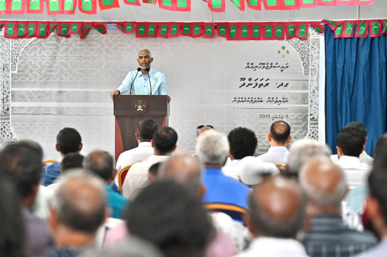 މަޝްރޫއުތައް އަލުން ފެށުމަށް ބޭނުންވާ ބޮޑުހިލަ ބަލްކުކޮށް ގެންނަނީ