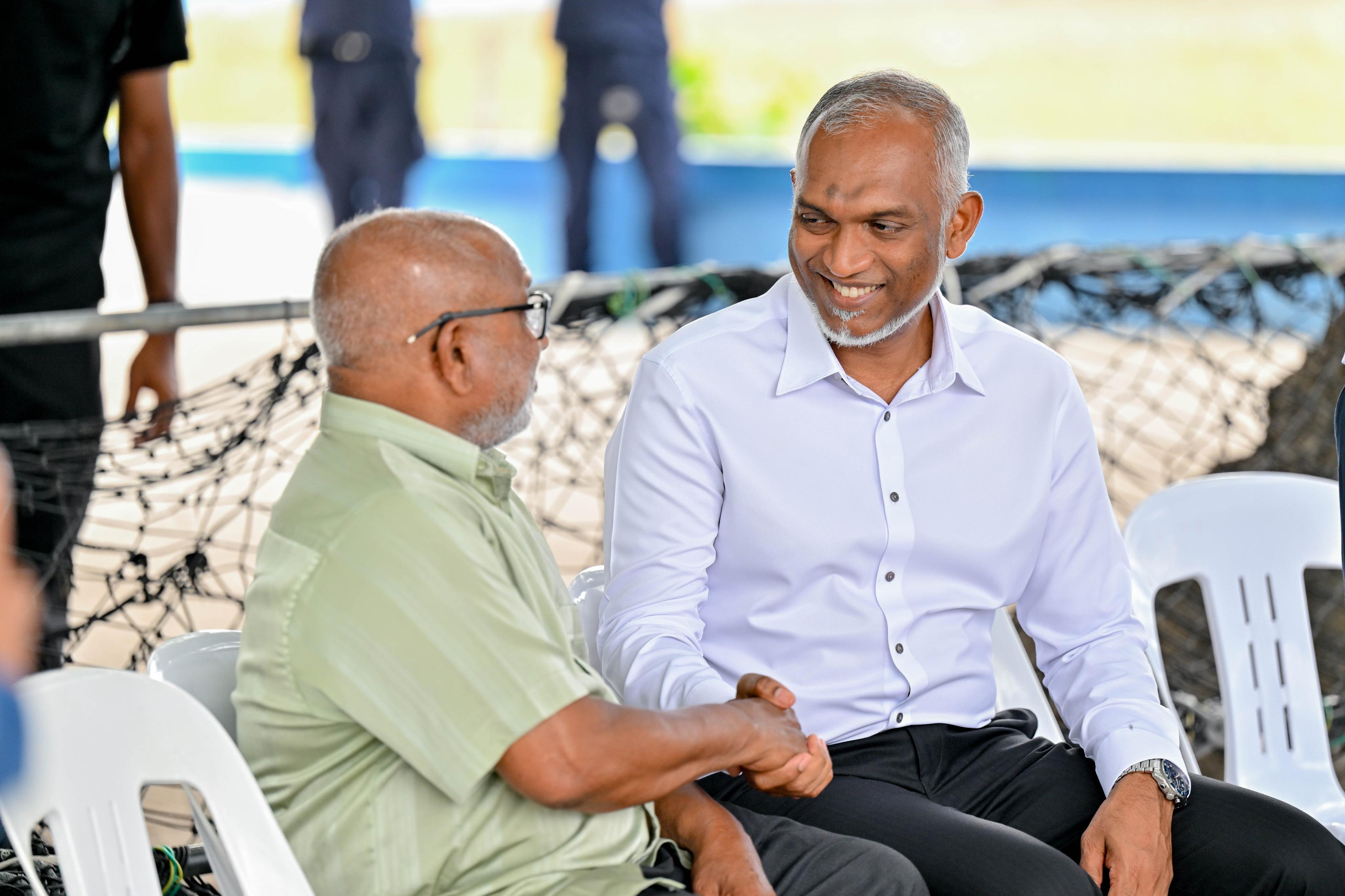 މުޖްތަމަޢުގައި އޮތް ކޮންމެ ކަންބޮޑުވުމަކުން ނަޖާވެވި، ރައްޔިތުން އެދޭ ކޮންމެ ފާގަތިކަމެއް ލިބުން އޮތީ އިސްލާމީ އުޞޫލުގައި ދެމިތިބެގެން!