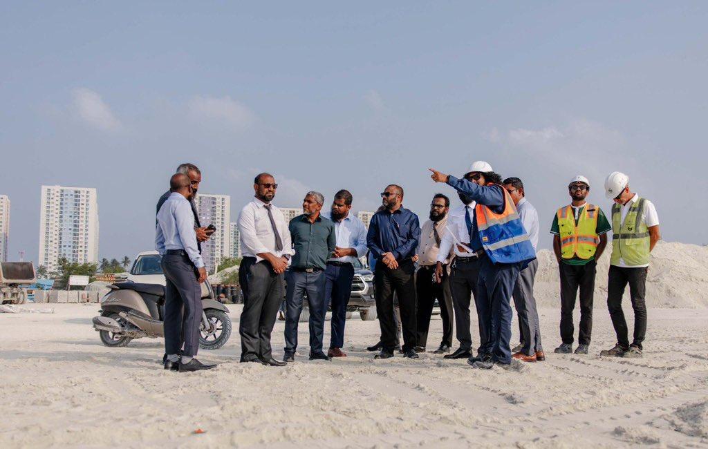 އަމިއްލަ ފަރާތްތަކުން ހުޅުމާލޭގައި އިމާރާތްކުރަމުންދާ 3 މިސްކިތެއްގެ މަސައްކަތް ނިމޭނީ އަންނަ އަހަރު މާޗުގައި!