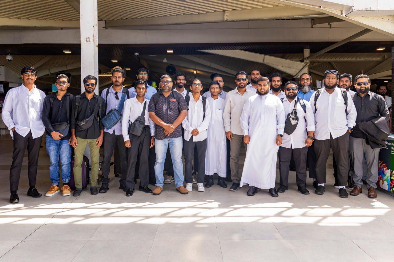 ވަމީ އާއި އިސްލާމިކް މިނިސްޓްރީ ގުޅިގެން އިންތިޒާމް ކުރާ ޢުމްރާ ދަތުރުގެ ބައިވެރިން ފުރައިފި