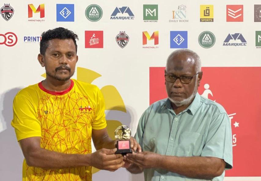 ފްރެންޑްސް ކުލަބު އަތުން ބަލިވެ މައިލޯ ސިޓީ މުބާރާތުން ކަޓައިފި