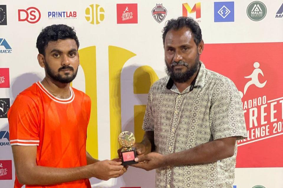 ޕެނަލްޓީގައި ވެމްކޯ ބަލިކޮށް އެންެމެ ފަހުގެ ޗެންޕިއަން ޒެފިއާ ފައިނަލުން ޖާގަ ހޯދައިފި