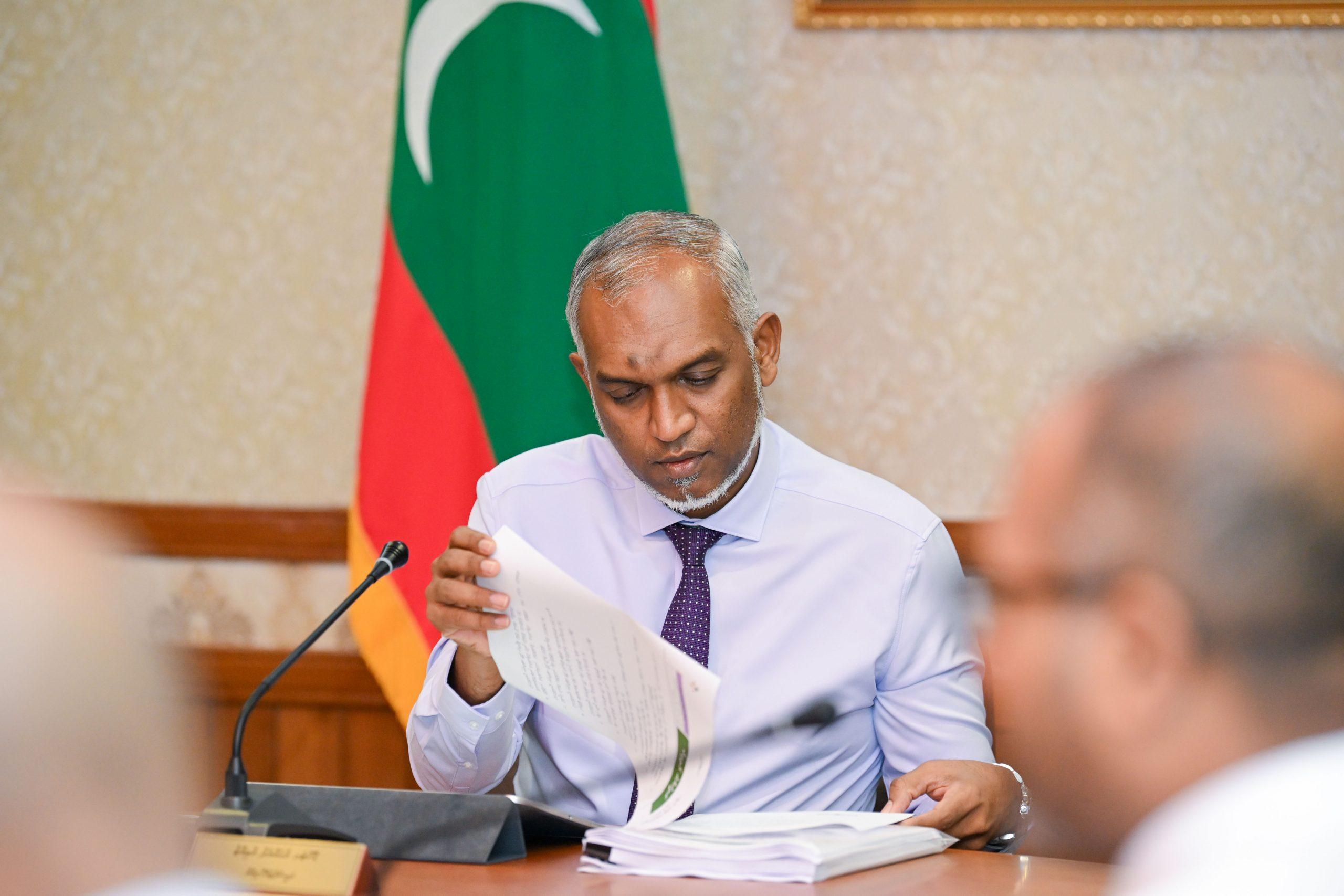 ޢާންމު ޞިއްޙަތު ސަލާމާތްކުރަން ސަރުކާރުން އަޅުއްވަމުންދާ ފިޔަވަޅުތަކަކީ ހުރަސްތަކެއްކަމަށް ނުދެކުމަށް ރައީސް އިލްތިމާސްކުރައްވައިފި