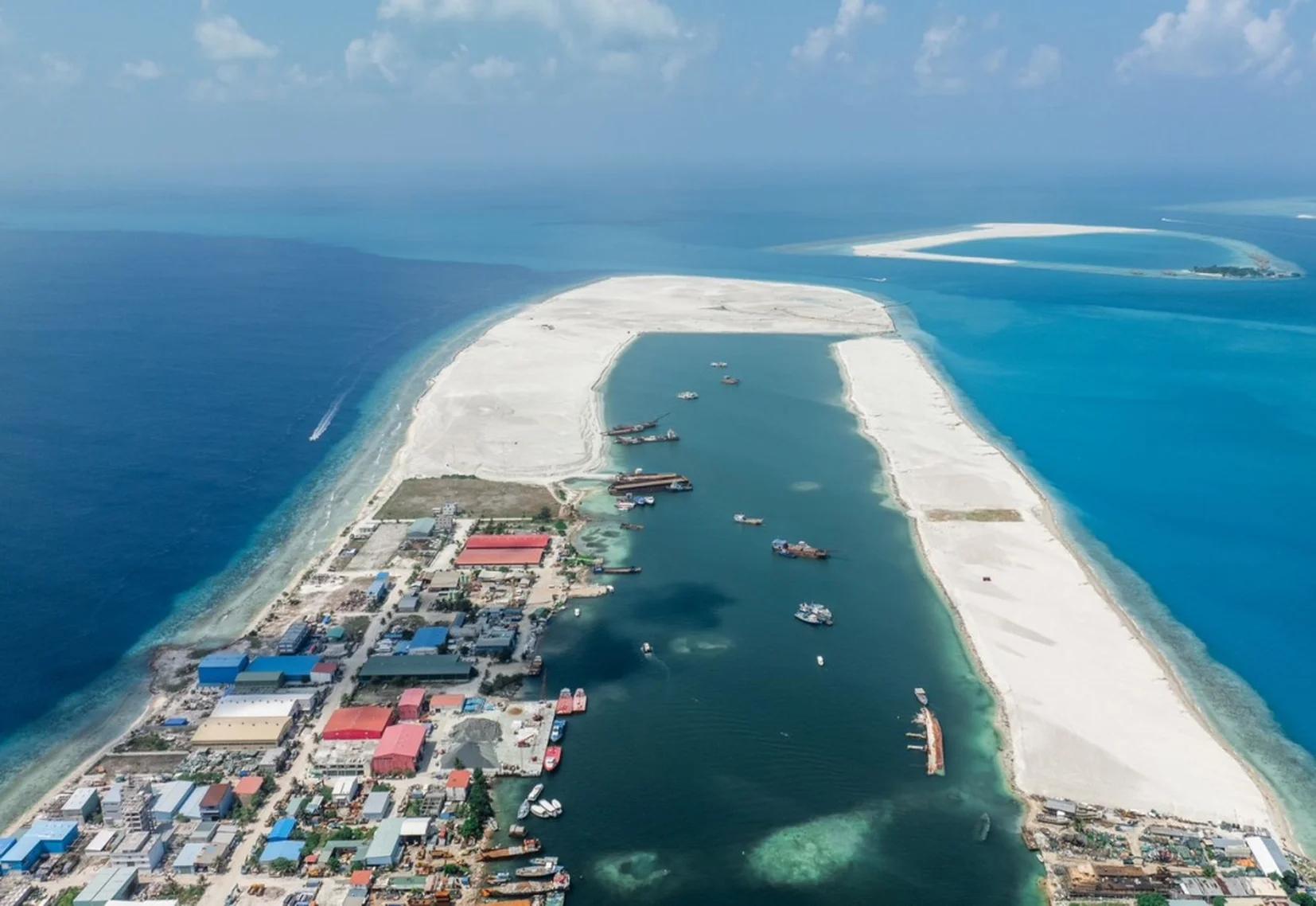 ިތިލަފުށީގައި ކްލިނިކެއް ހިންގާނެ ބަޔަކު ހޯދަނީ