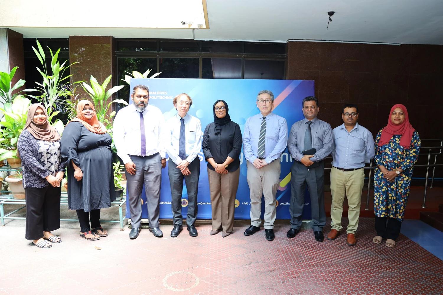 ޖަޕާން އިންޓަރނޭޝަނަލް ކޯޕަރޭޝަން އޭޖެންސީގެ އިސްވެރިން ޕޮލިޓެކްނިކަށް ޒިޔާރާތްކޮށްފި
