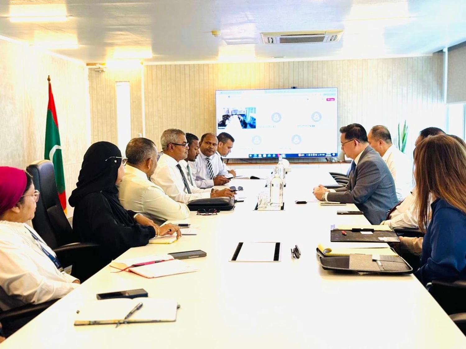 ޝަންގްރިލާ އަލުން ހުޅުވުމާ ބެހޭ ގޮތުން ސަރުކާރުން ޝަންގްރިލާ މެނޭޖްމަންޓާ މަޝްވަރާކޮށްފި