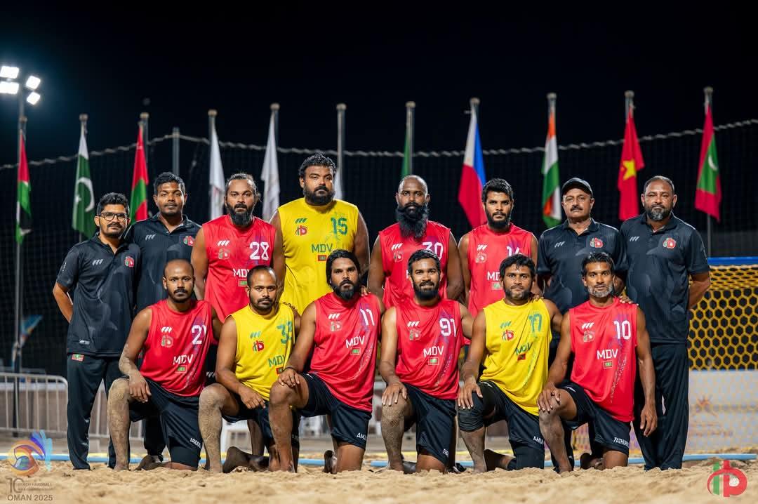 ފަހަތުން އަރައި ހޮންކޮންގް އަތުން ރާއްޖެއަށް ތާރީޚީ މޮޅެއް