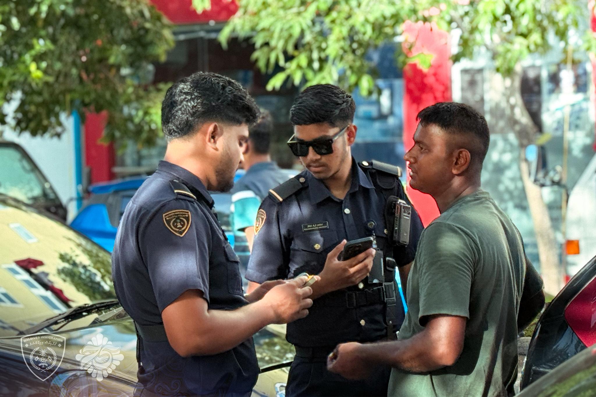 އިމިގްރޭޝަނުންވެސް ބޮޑީ ކެމް ބޭނުންކުރަން ފަށައިފި