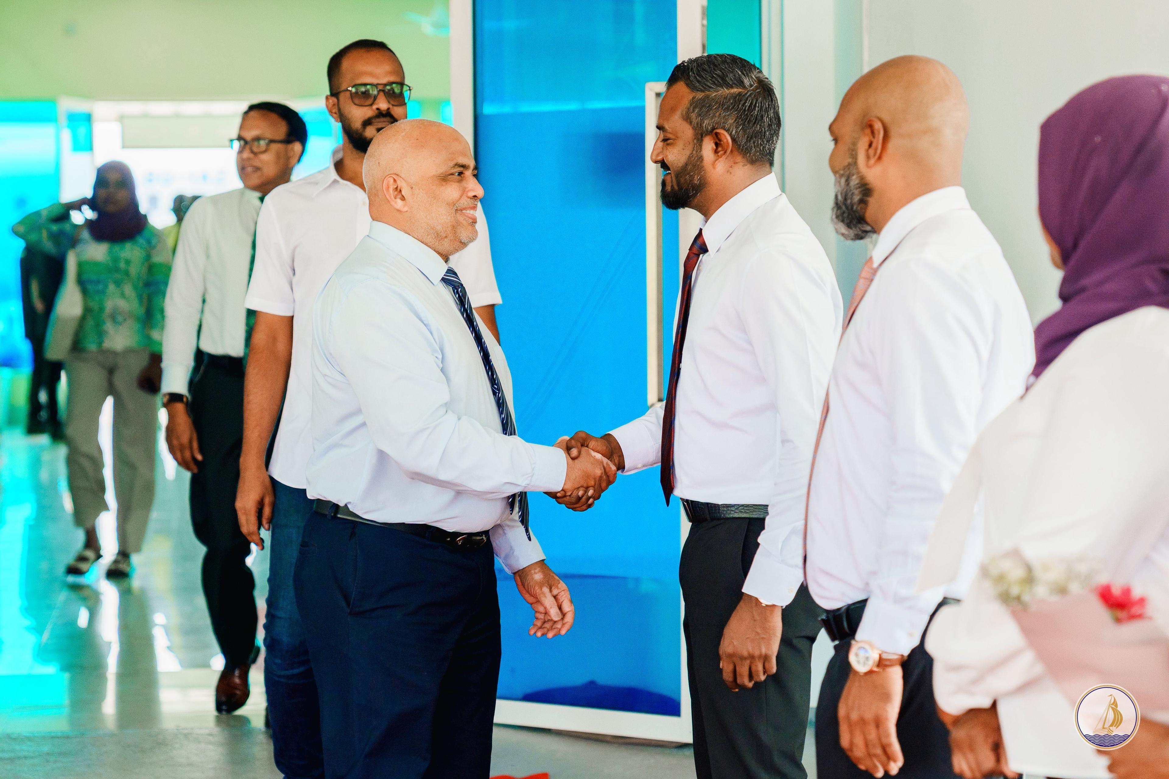މިނިސްޓަރު ހައިދަރު ރަސްމީ ދަތުރުފުޅެއްގައި ކުޅުދުއްފުއްޓަށް!