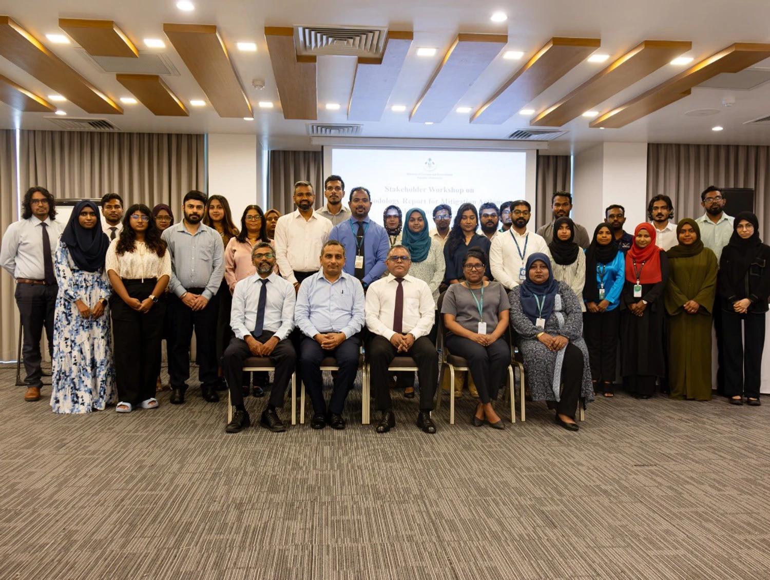 މޫސުމަށް އަންނަ ބަދަލުތައް ކުޑަކުރުމަށް އަޅާ ފިޔަވަޅުތައް ދެނެގަތުމާއި ރިޕޯޓުކުރުމާ ގުޅޭގޮތުން މަޝްވަރާކޮށްފި