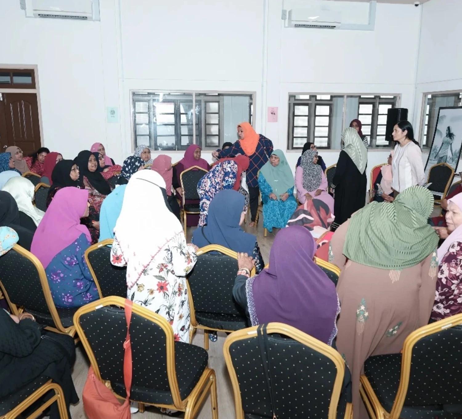  ދޭ ދޭ ގުޅުންތަކުގައި ދިމާވާ މައްސަލަތަކާއި ގުޅޭގޮތުން އިސްރަށްވެހިންނަށް މައުލޫމާތުދޭން ސެޝަނެއް!