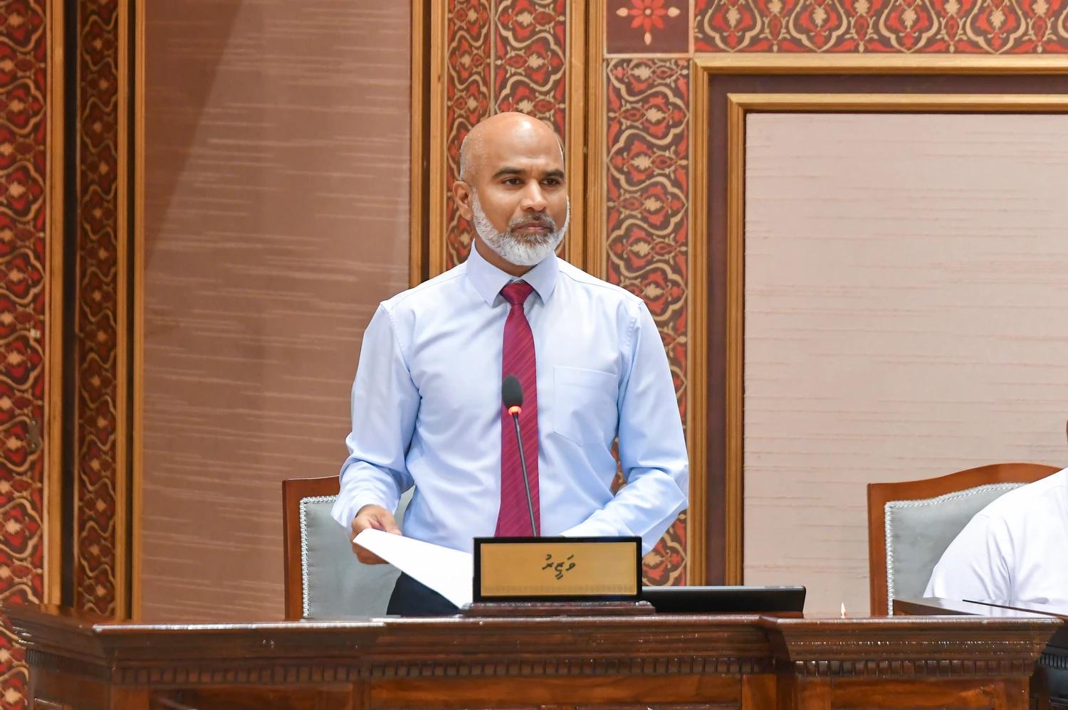 ފޭސް 2 ގައި މިހާރު އިމާރާތްކުރަމުންދާ އައު ސްކޫލްގެ މަސައްކަތް ނޮވެމްބަރަށް ނިންމައި އިތުރު 2 ސްކޫލެއްގެ މަސައްކަތް މިއަހަރު ފަށަނީ