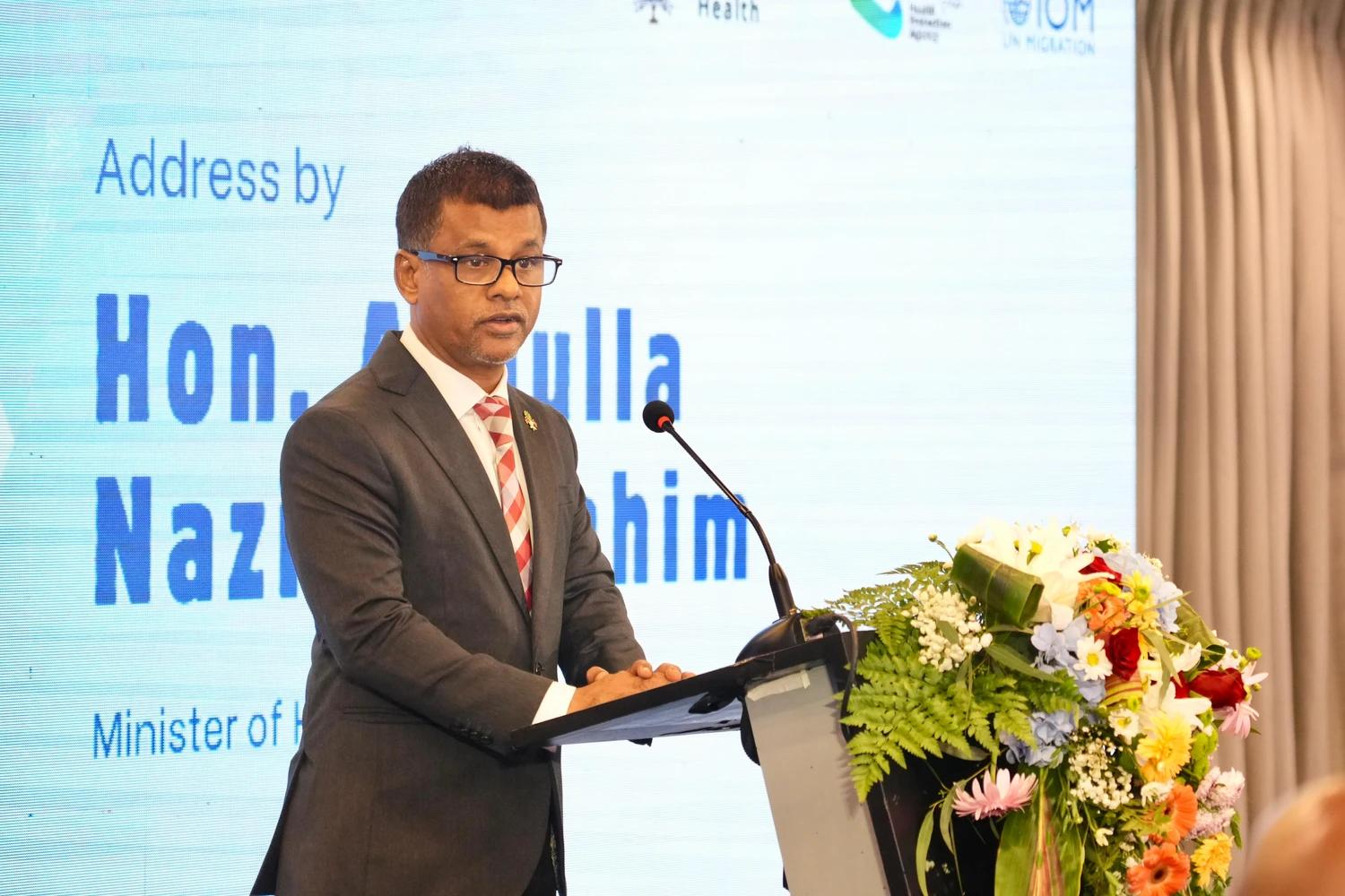 ބިިދޭސީންގެ ސިއްޙަތާއިބެހޭ ސިޔާސަތާއެކު އެންމެންނަށް ސިއްޙީ ޚިދުމަތް ކަށަވަރުވާނެ!