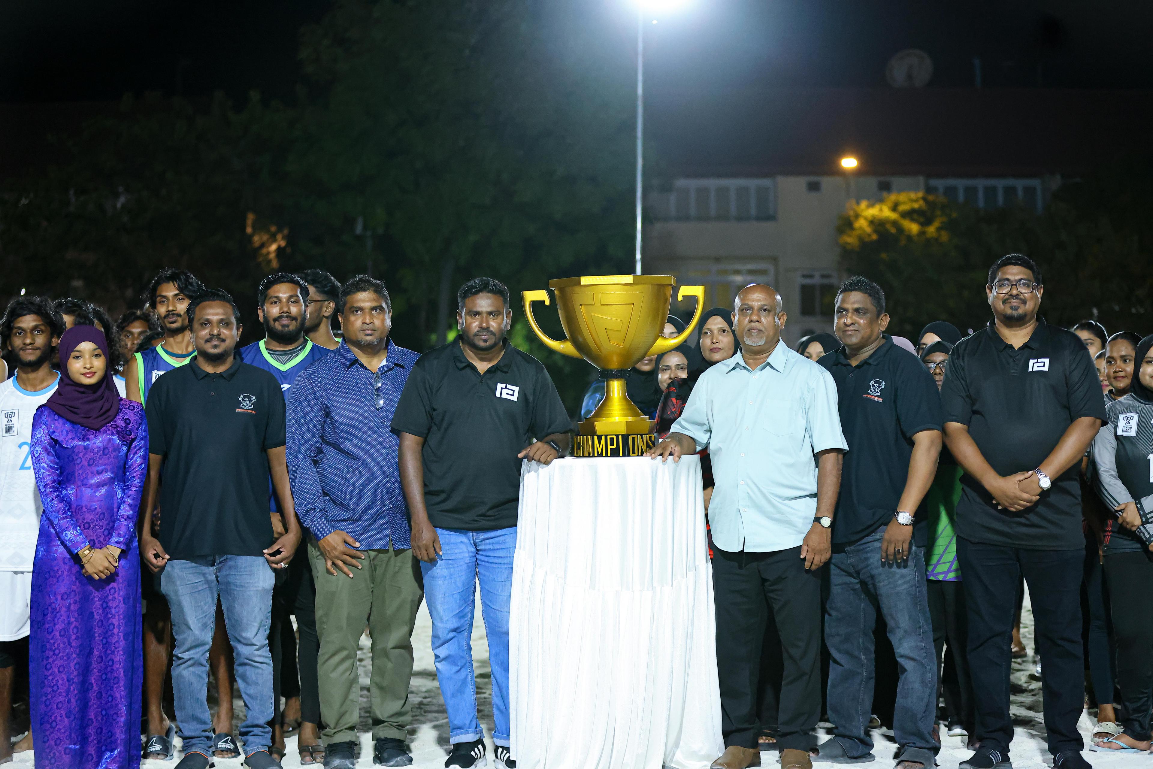 21 ޓީމާއިއެކު އިންޓަ އޮފީސް ބީޗު ހޭންޑްބޯޅަ ޗެލެންޖް 2025 މިރޭ ފަށައިފި