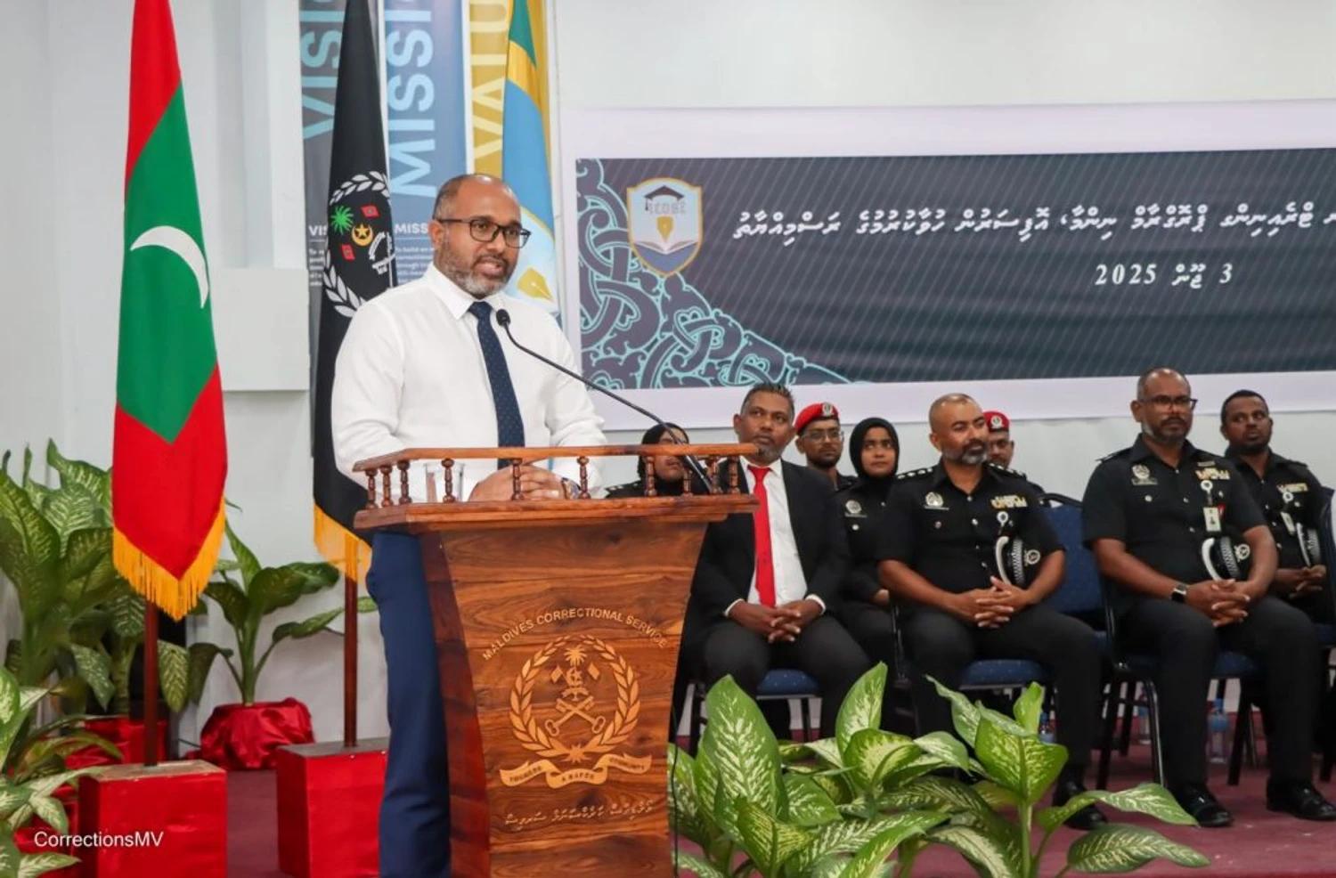 ޖަލުތަކުގައި މަސައްކަތްކުރާ އޮފިސަރުންނަކީ ޒިންމާ ބޮޑު މަސައްކަތްތަކެއް ކުރައްވާ ބައެއް - އިހްސާން