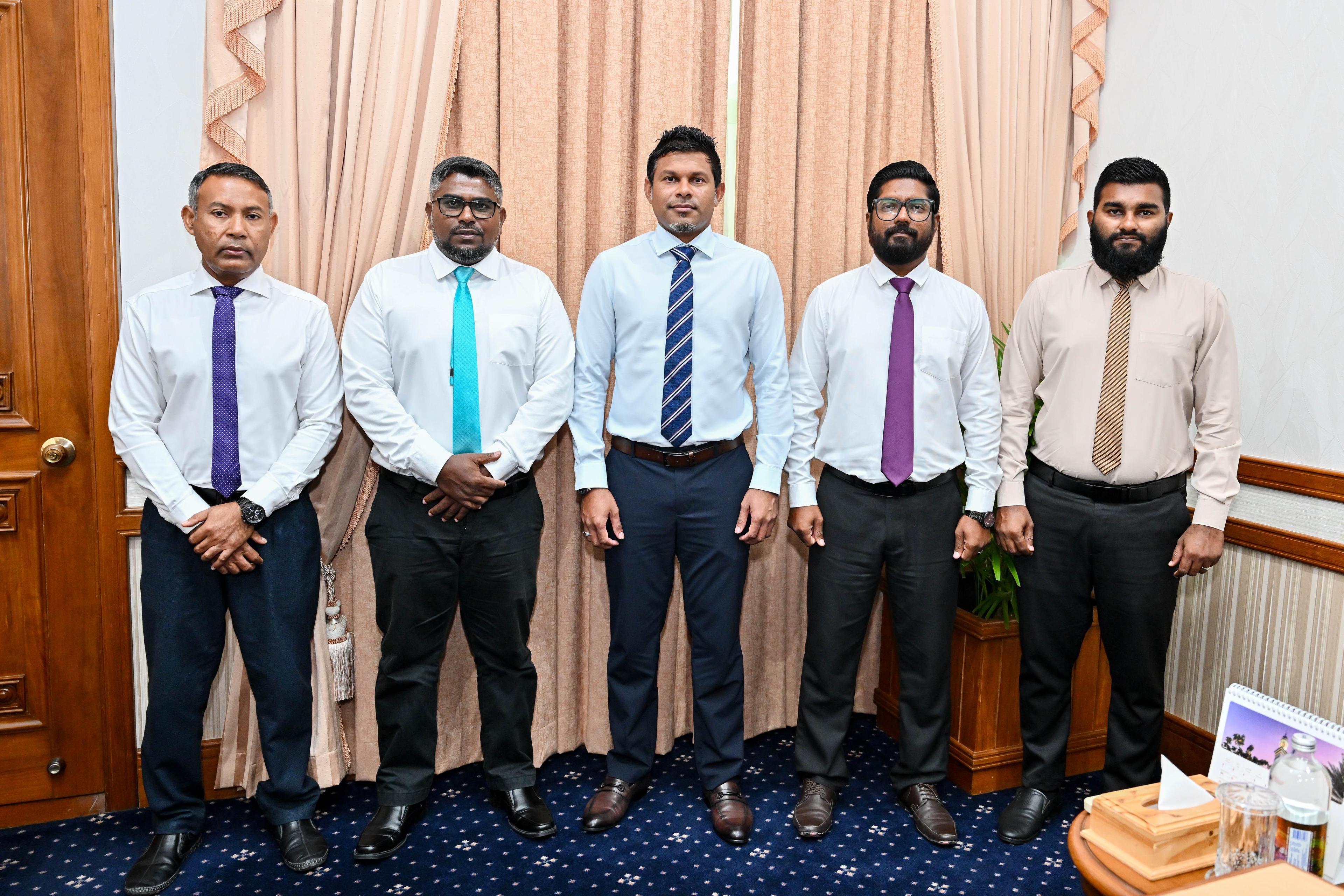 ނައިބު ރައީސް ، ހދ. އަތޮޅު ކައުންސިލާ ބައްދަލުކުރައްވައިފި
