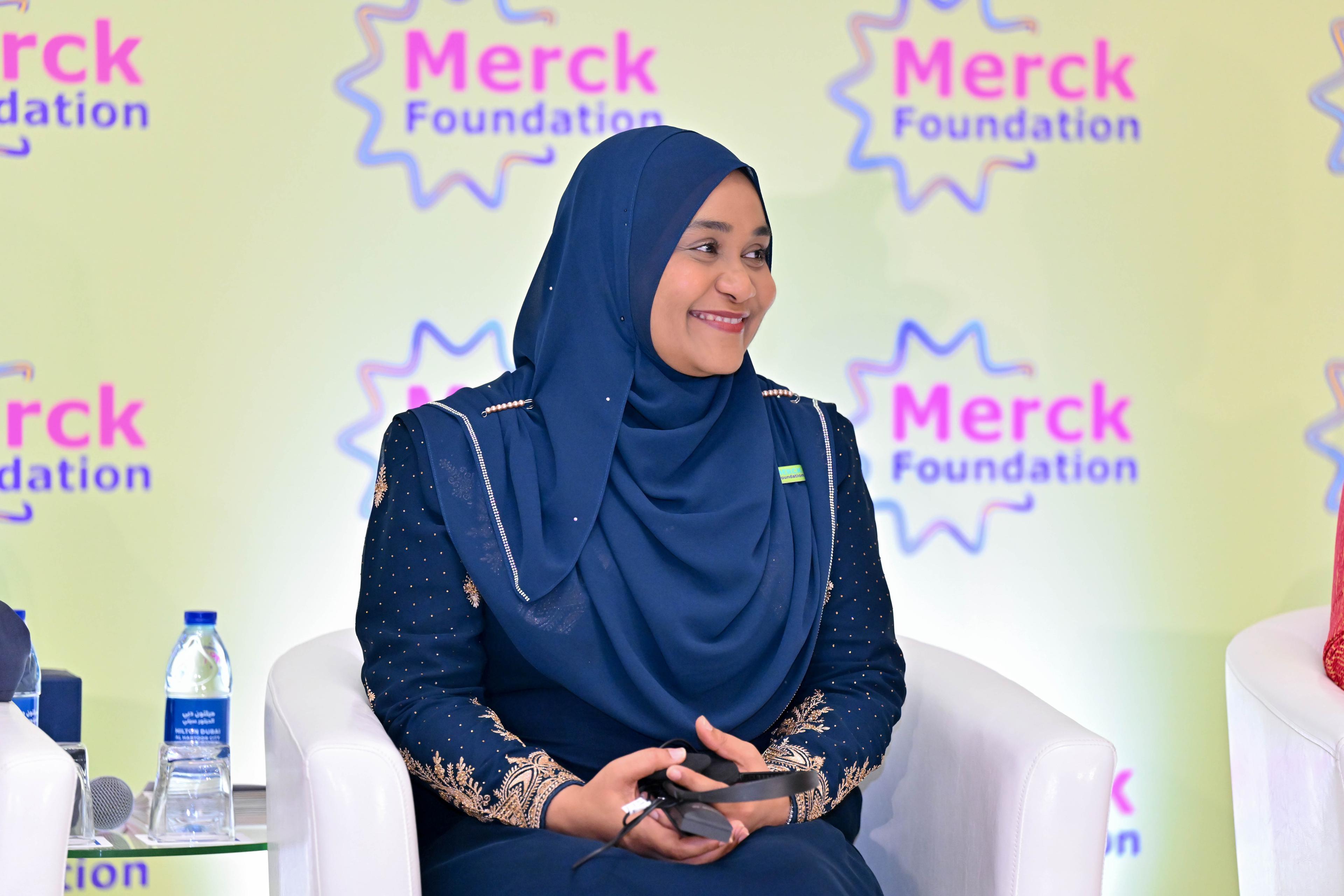 މެރކް ފައުންޑޭޝަންގެ "މޯ ދޭން އަ މަދަރ" ކެމްޕޭންގެ އެމްބެސެޑަރަކަށް ފަސްޓްލޭޑީ ސާޖިދާ!