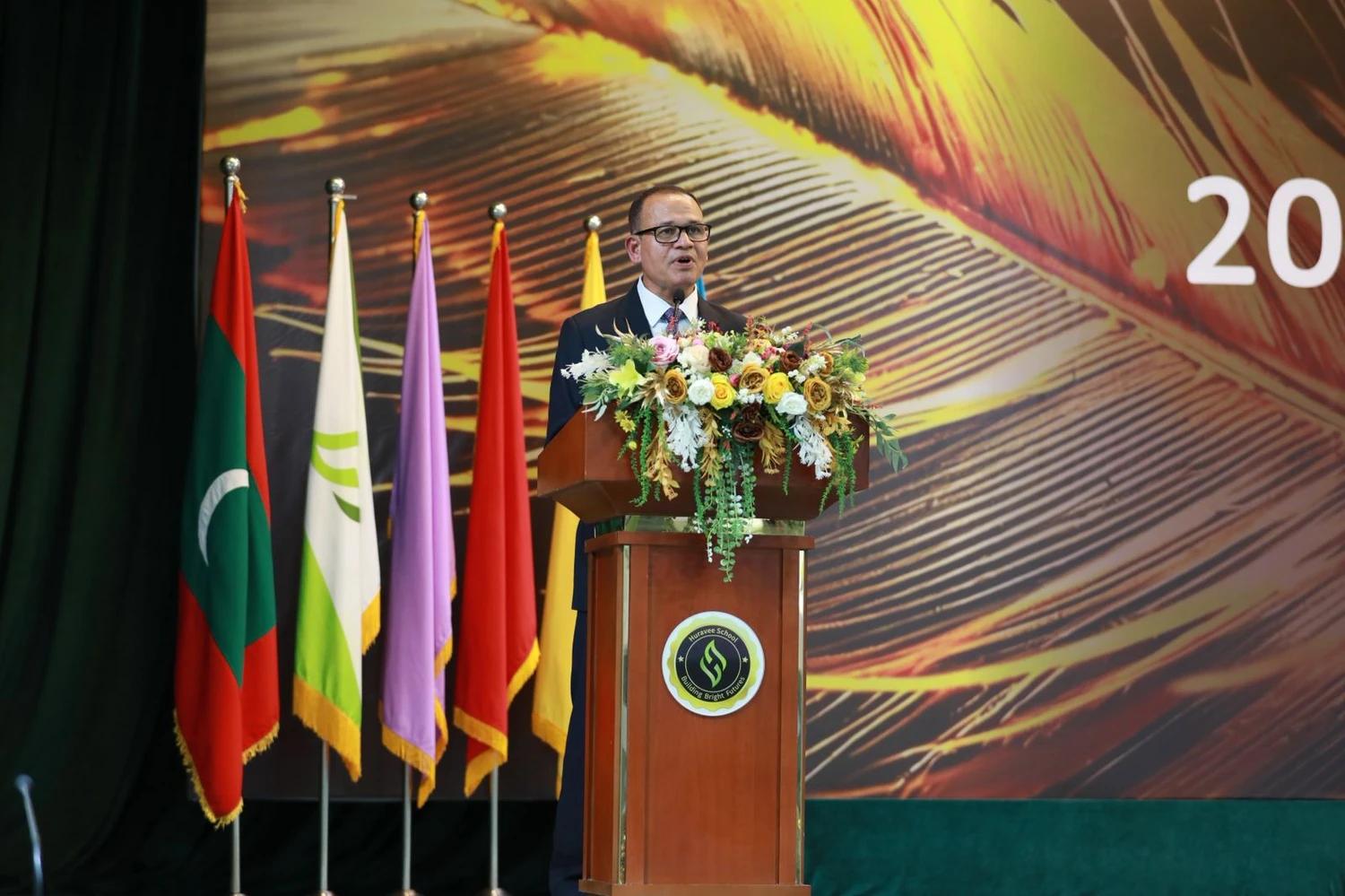 މަދަރުސީ ތައުލީމުގެ ޤައުމީ މަންހަޖުގެ ތަޞައްވުރަކީ ކުދިން ދިރިއުޅުމަށް ތައްޔާރުކުރުން - އާދަމް ޝަރީފު