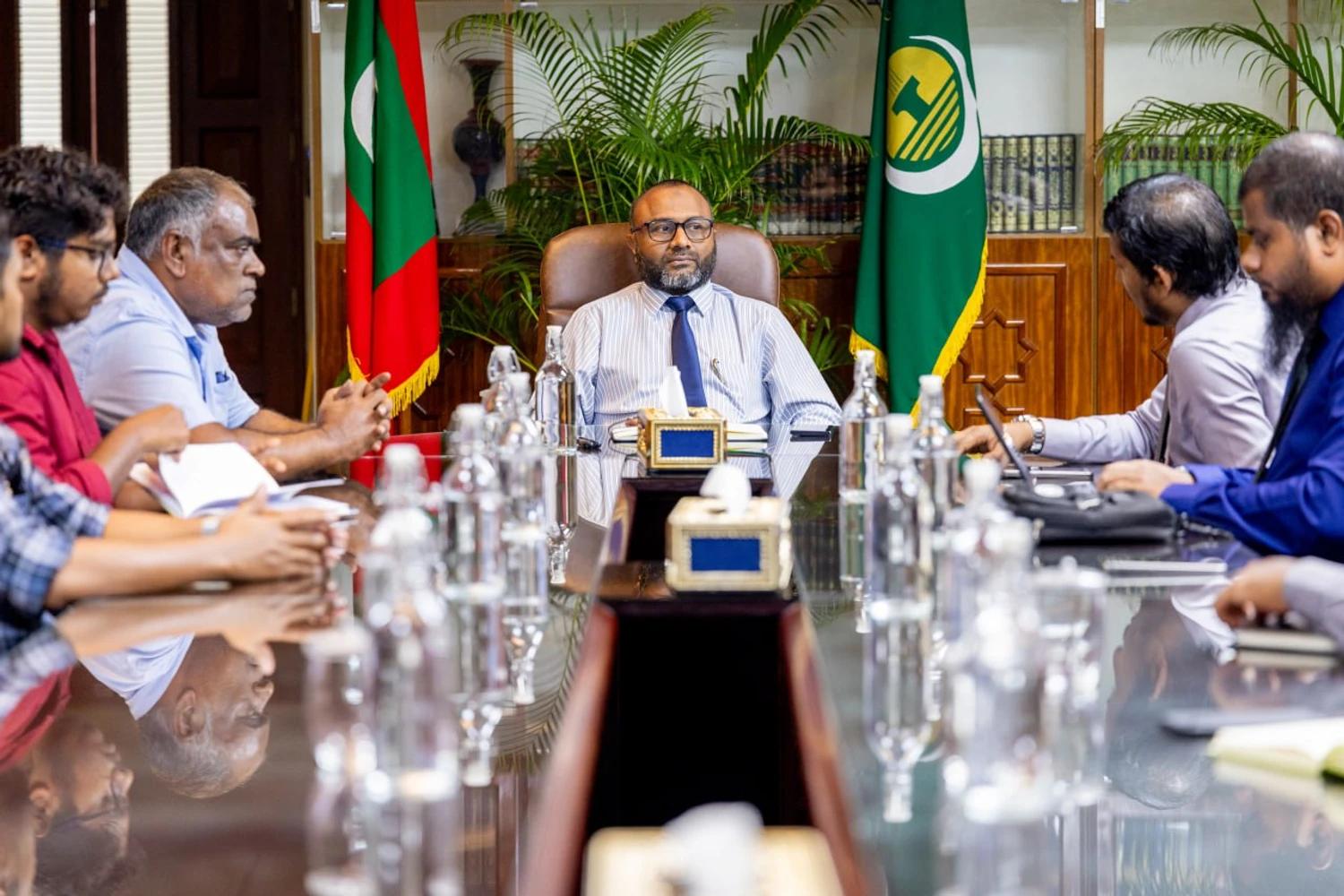 ހުޅުމާލެ ފޭސް ދޭއްގައި އިމާރާތްކުރާ މިސްކިތުގެ މަސައްކަތް އަވަސް ކުރުމަށް އެސް.ޖޭ ކޮންސްޓްރަކްޝަނާއި މަޝްވަރާކޮށްފި