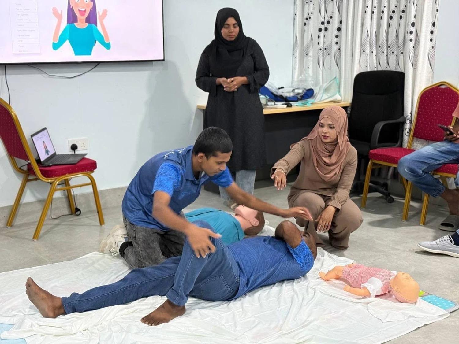 ބޭސިކް ފަސްޓް އެއިޑް ޓްރެއިނިންގ ޕްރޮގްރާމެއް މ.މުލަކުގައި!