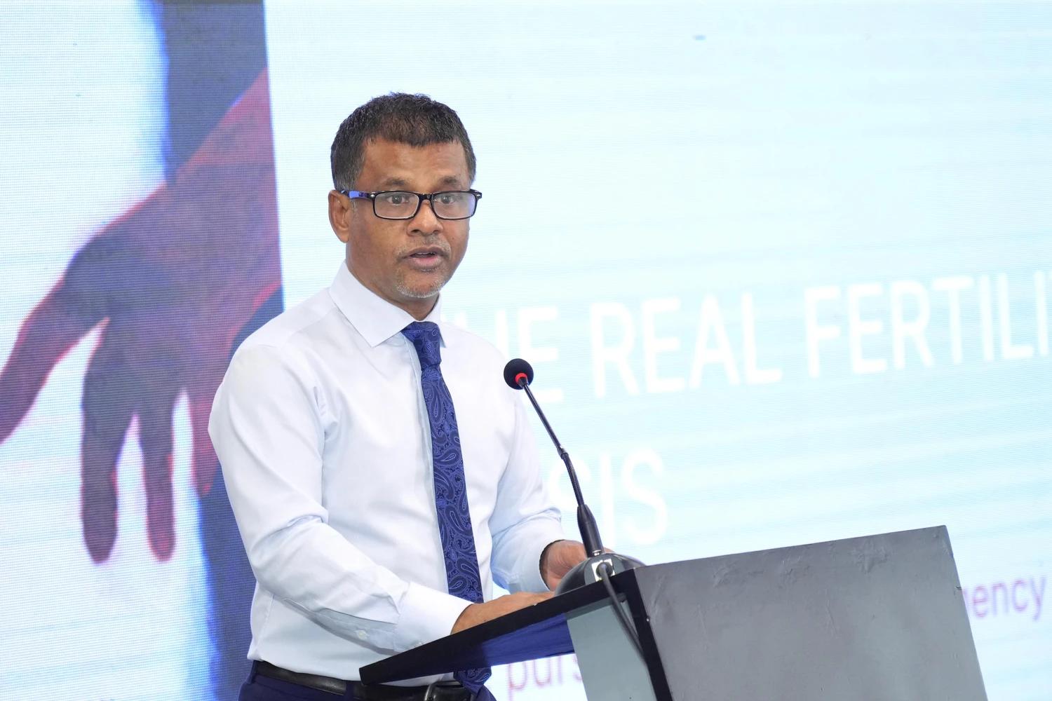 އުފަންވާ ކުދިންގެ އާބާދީ އިތުރު ކުރުމަށް ސަމާލުކަން ދޭންޖެހޭ - ނާޒިމް