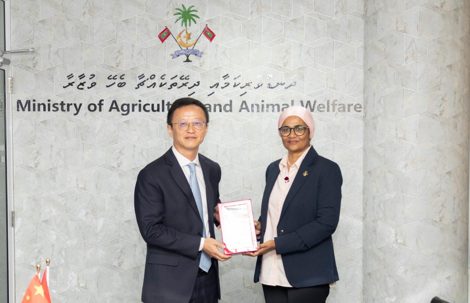 Maldives- China Sign Landmark Agriculture Agreement to Combat Coconut Palm Pests