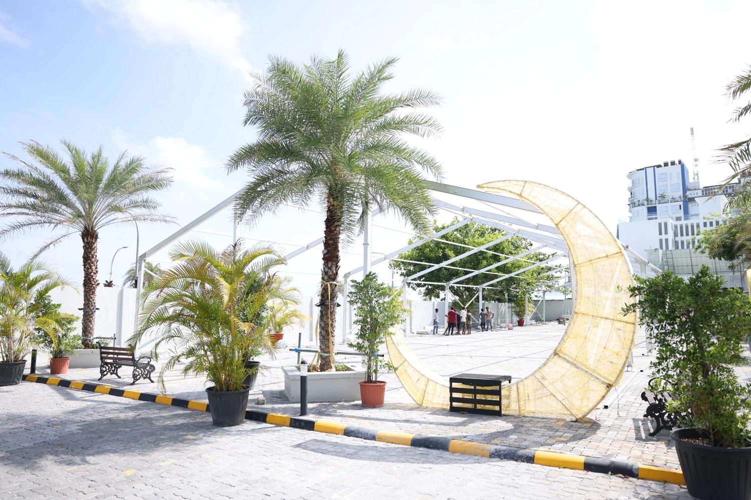 ތައިސޭކޮށި މިއުޒިކް އާޓިސްޓުންނަށް ކުއްޔަށް ދޫކުރަނީ