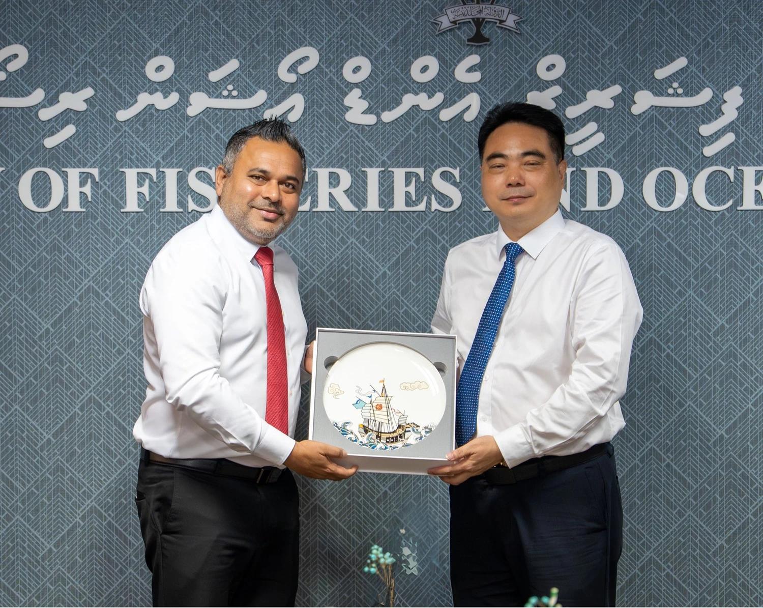 އެކްވާކަލްޗަރ އާއި ސްޕޯޓްސް ފިޝިންގ ވެންޗަރތަކަށް އިންވެސްޓްކުރުން އިތުރުކުރުމަށް ފުޖިއާން ޕްރޮވިންސާއިއެކު މަޝްވަރާކޮށްފި