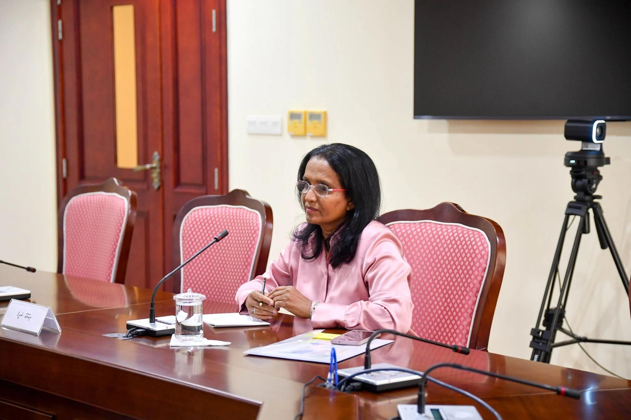 ޗިލްޑްރަންސް އޮމްބަޑްސްޕަރސަންގެ މަޤާމުގައި ހުންނެވި ނިޢުމާތުގެ ދައުރު އިތުރު 5 އަހަރު ދުވަހަށް އިތުރުކުރައްވައިފި