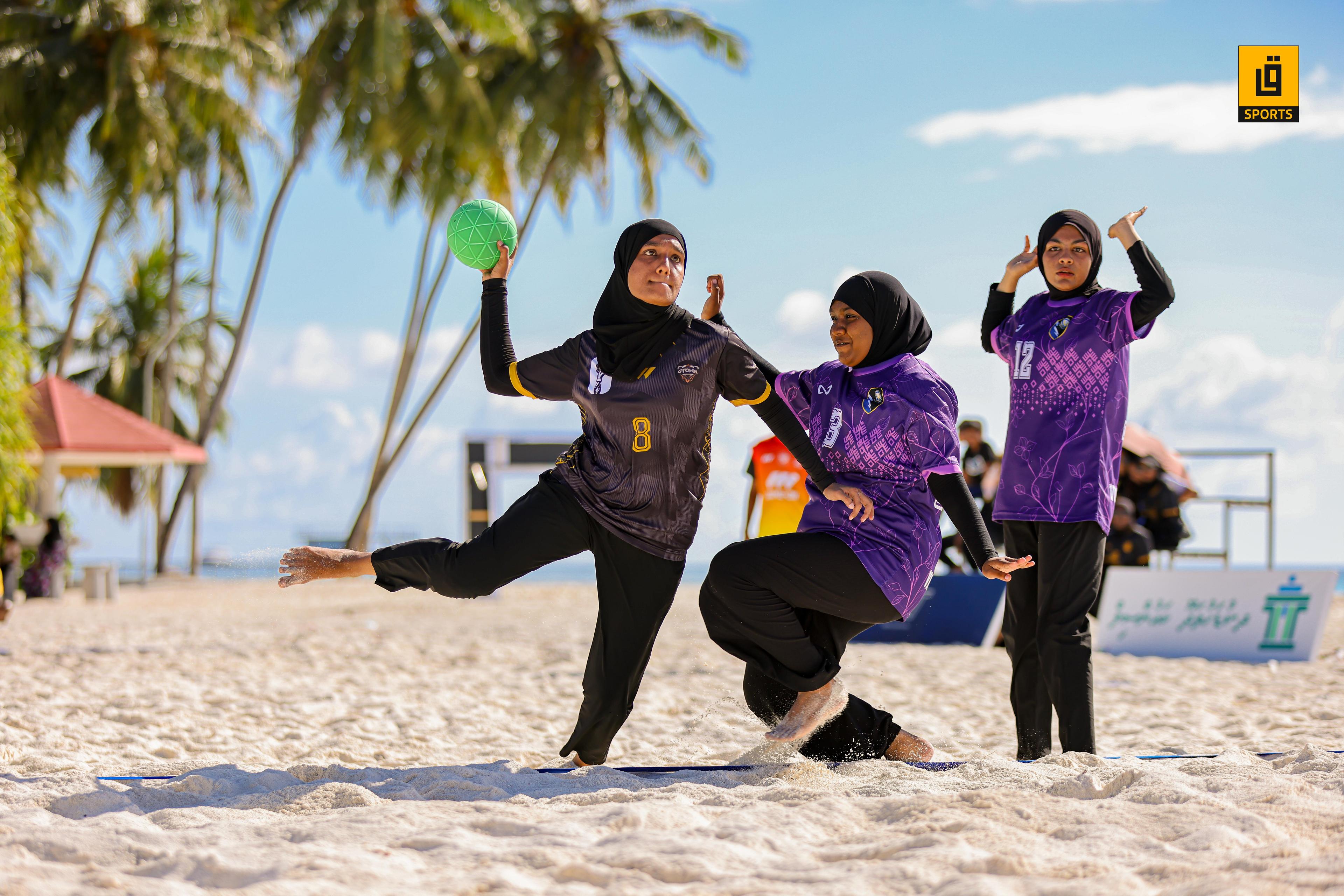 ޖީ ޓައުން އަތުން ބަލިވެ ވިދުވަރު އެސްސީ މުބާރާތުން ކަޓައިފި