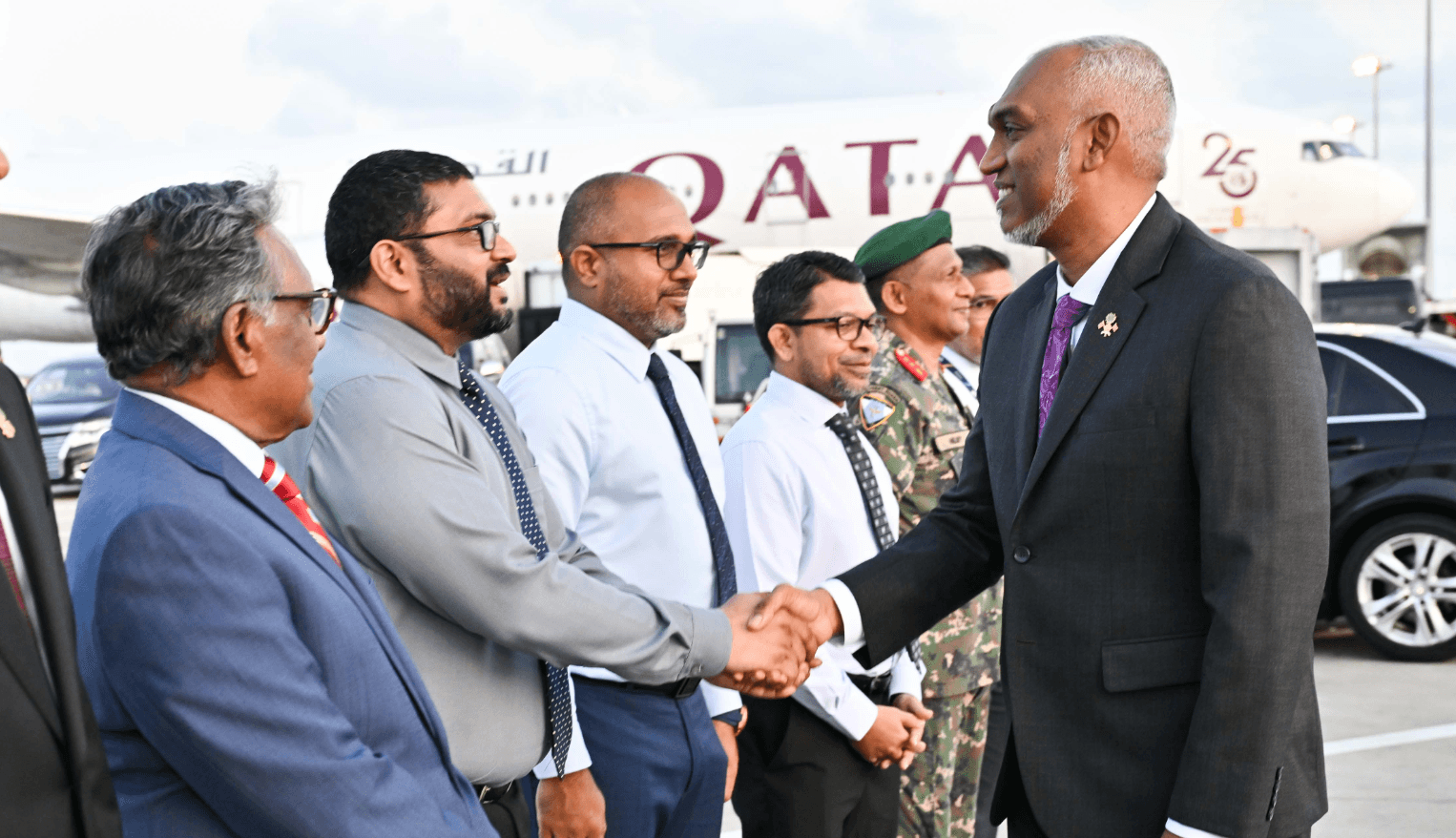 ރަސްމީ ދަތުރުފުޅެއްގައި ރައީސް މުއިއްޒު އިނގިރޭސިވިލާތަށް!