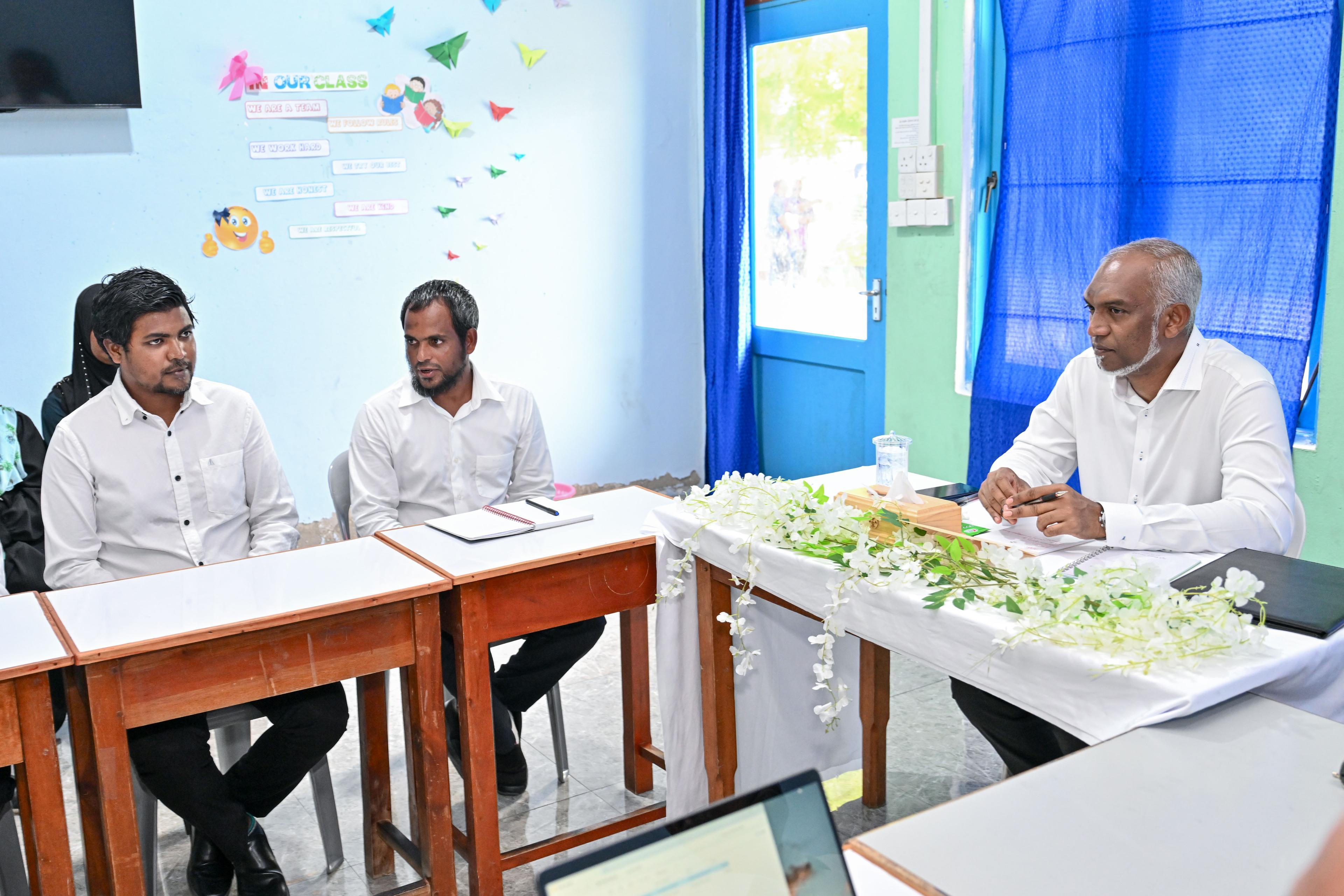 މާޅޮހުގައި ލޯކަލް ޓޫރިޒަމް ފުޅާކުރުމަށްޓަކައި ކައުންސިލުން ބޭނުންވާ ކަންކަން ރައީސްއާއި ހިއްސާކުރައްވައިފި